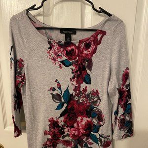 WHBM 3/4 sleeve sweater